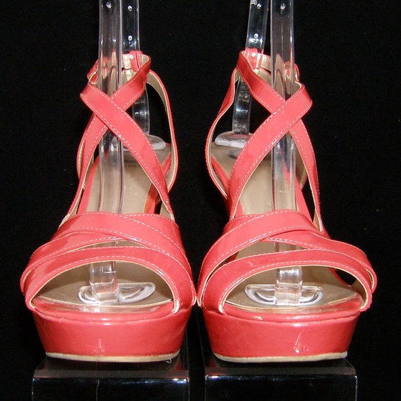 G by Guess 'Habanra' coral strappy platform 8.5M - Picture 3 of 8